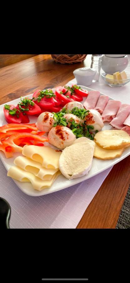 Pensjonat Koliber Sobków エクステリア 写真